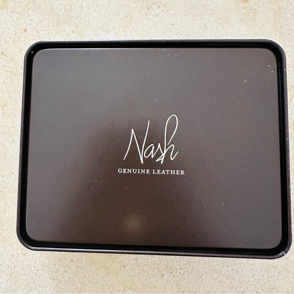 Nash Men’s wallet in brown leather.  9 1/4” open 
3” x 4” folded NWT - Picture 5 of 6